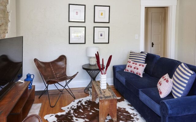 Heart of Highlands! 3BR Loft!