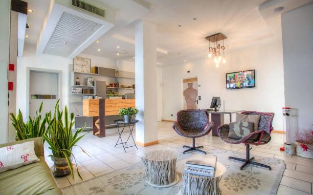 D-Place Hotel & Suite