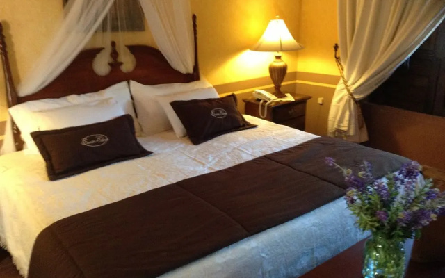 Mesón de Santa Elena Hotel Galeria