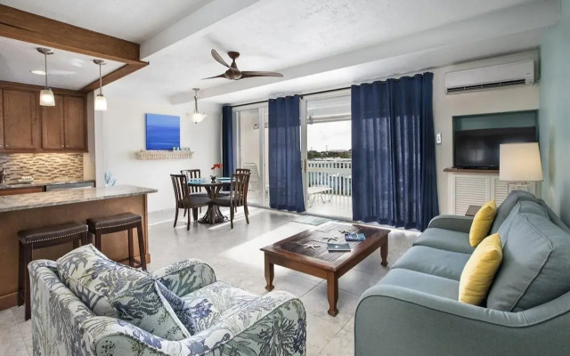 Secret Harbour Beach Resort