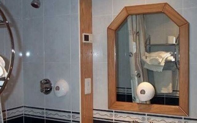 The Bessemer Hotel Carvery and Grill