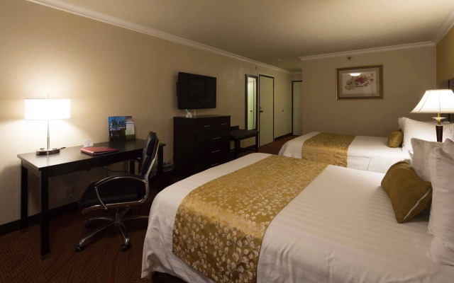 Best Western Plus South Bay Hotel