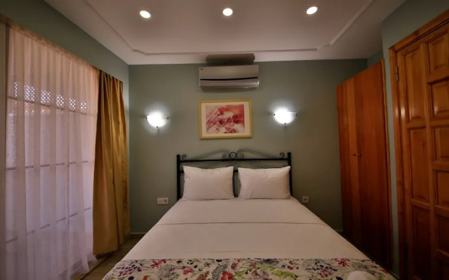 Thales Butik Otel