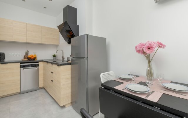 Apartment in Gdansk Center by Renters