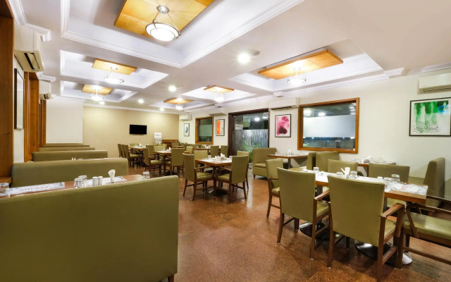 7 Apple Hotel Pimpri Pune