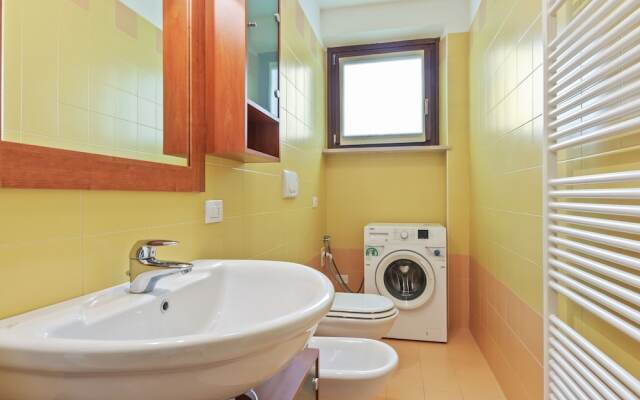Bright Holiday Home in Lazise Italy With Swimming Pool