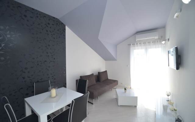 Pontus Luxury Apartments