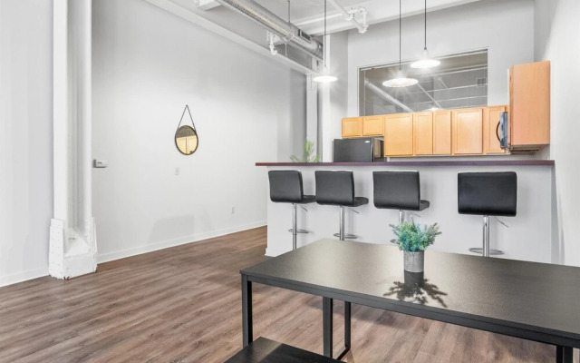 FRONTDESK 300 Heinz St Apts Pittsburgh