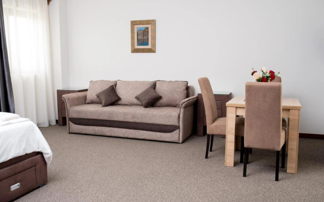 IPN APARTMENTs -MOTEL