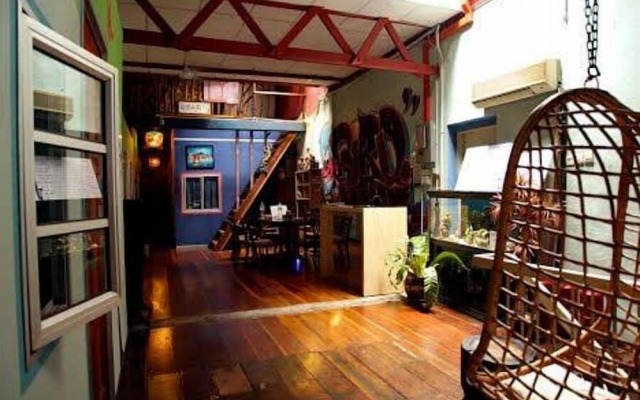 Maro House - Hostel