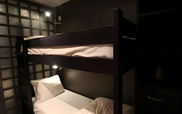 Stockholm Inn Hotel