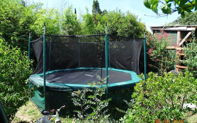 House With 2 Bedrooms in Massillargues-attuech, With Pool Access, Encl