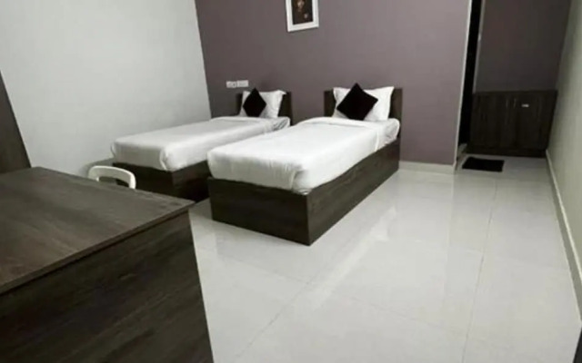 Fabhotel I Live Inn
