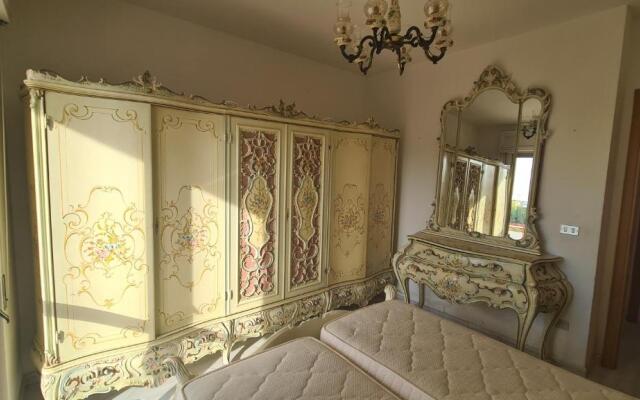 Apartments happy family 1