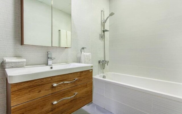 Beautiful Studio Apartment Near New Dubai Mall