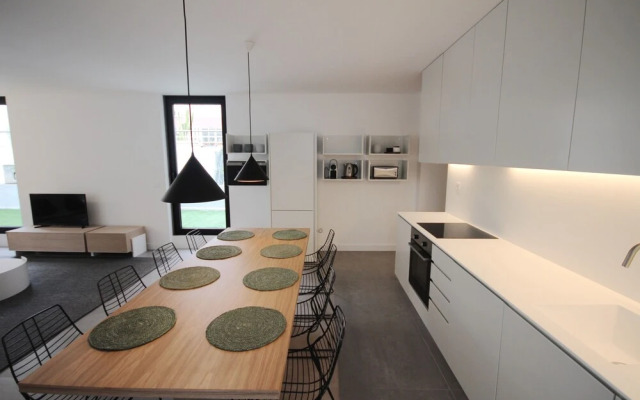 Lisbon Domus 1E by amcf