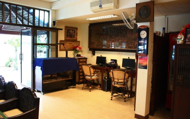 Tri Gong Hotel