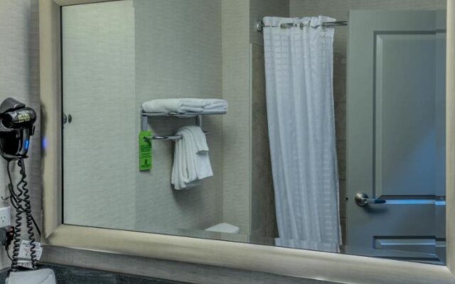 Timber Ridge Inn and Suites