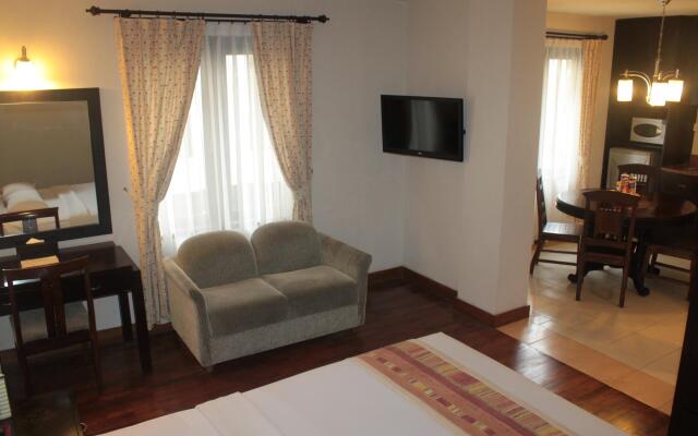 Losari Hotel & Villas Kuta Bali