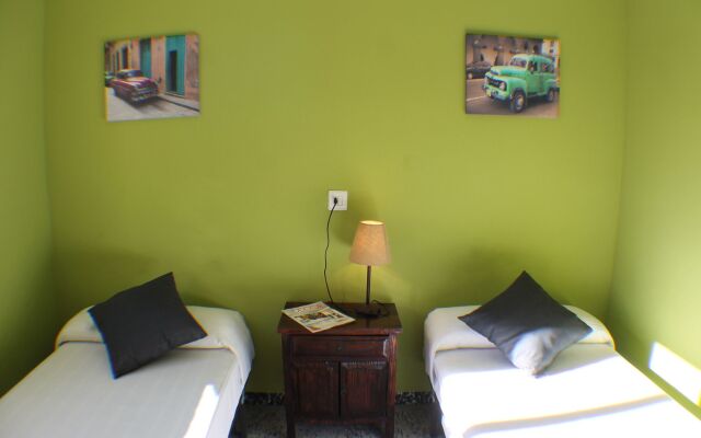 AGI Gloria Rooms