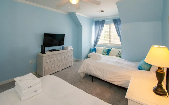 658 Newhaven