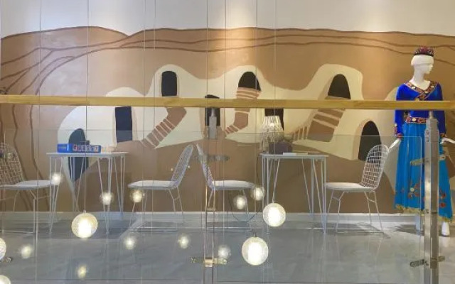 Yining Yueye Homestay