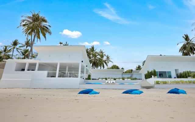 La Perle Luxury Boutique Hotel