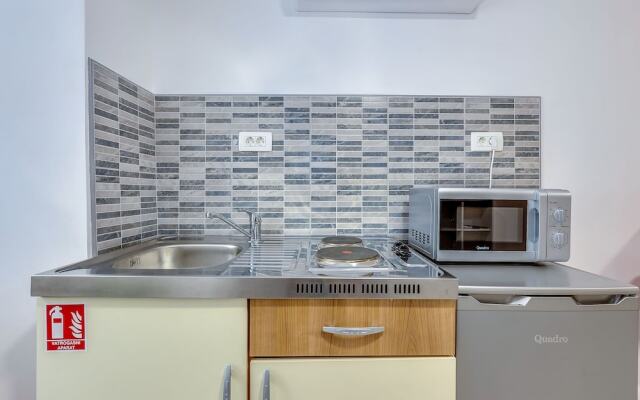 Apartments Small Sweet & Cosy