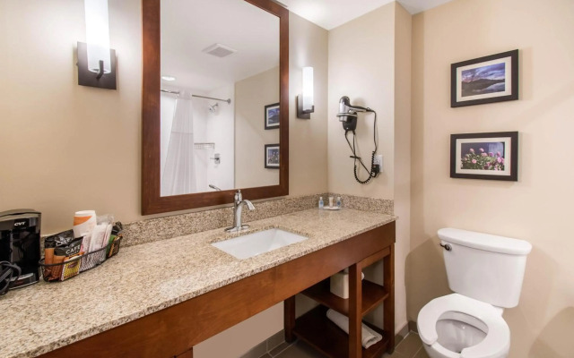 Comfort Suites Denver near Anschutz Medical Campus