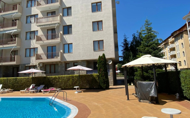 Private Studio SUMMER BREZE 204