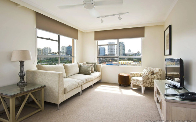 Harbourside Apartments