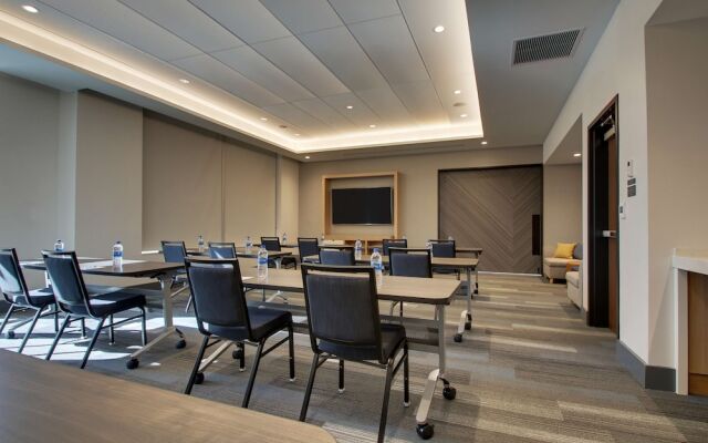 Hyatt House Oak Brook