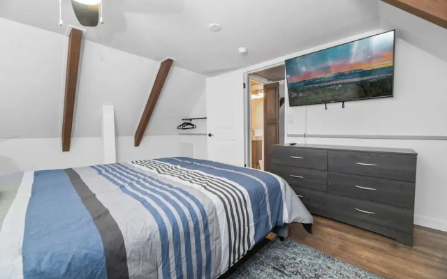 Vanderhut Chalet