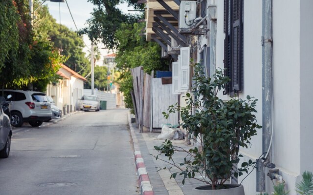 Neve Tzedek Apartments