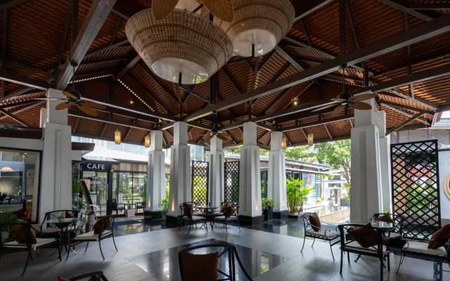 Kantary Hills Hotel and Serviced Apartments
