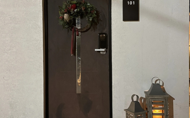 Lim Sea Side Poolvilla Pension