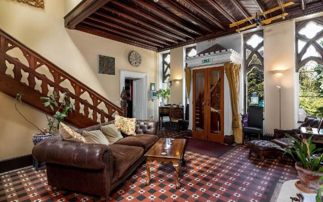 Ffarm Country House