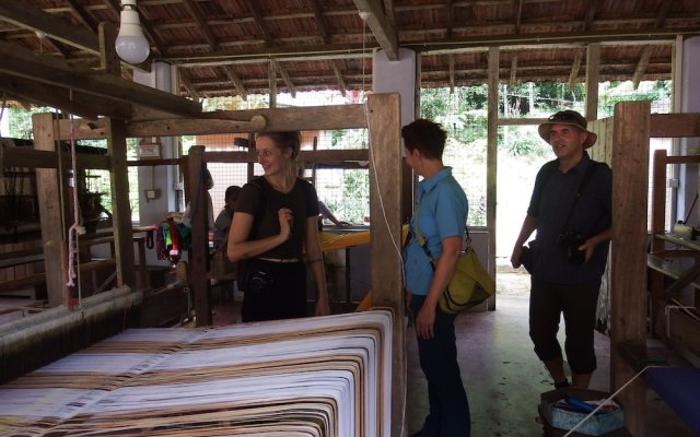 Welikande Hotel and Trekking Center