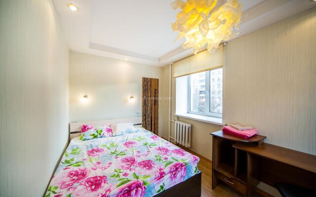 House-available on Krisanova