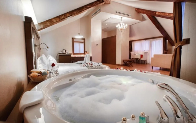 Sera Lake Resort
