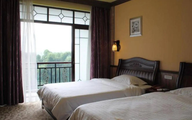 Yangshuo River Valley Resort Hotel – Guest Rooms – Guilin