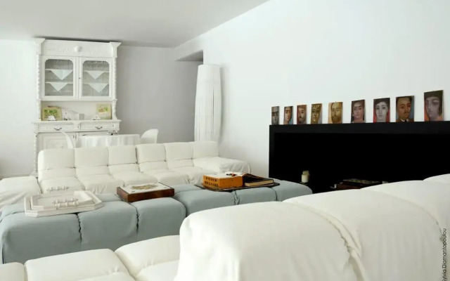 Perantzada Art Hotel