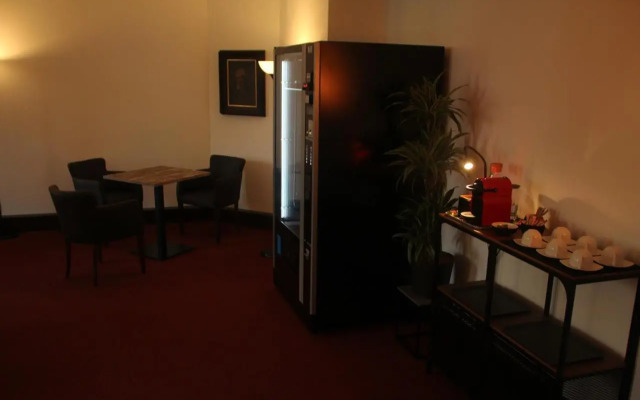 Versava Apartments