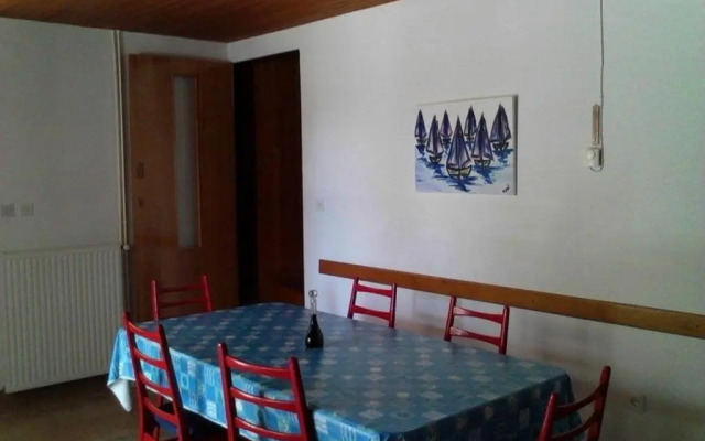 Apartments with a parking space Rukavac, Vis - 13337