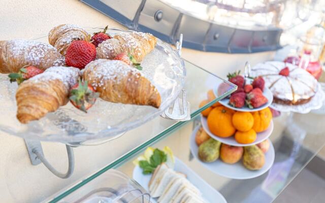 I Mori Di Porta Nuova Terrace  Suite Breakfast