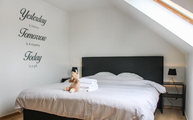 Amazing Home in Diksmuide With 5 Bedrooms and Wifi