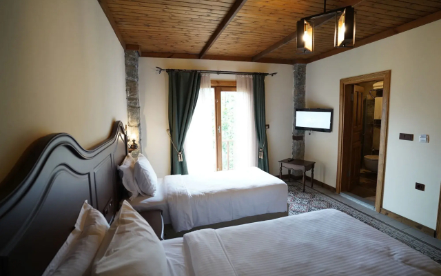 Foleya Mountain Resort