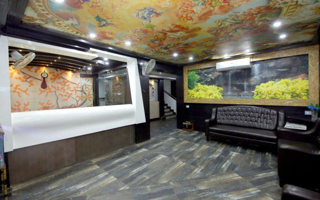 OYO 24339 Hotel Vega