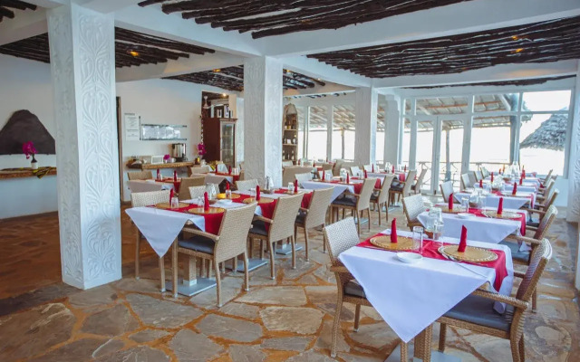 AHG Dream's Bay Beach Hotel - Adults Only