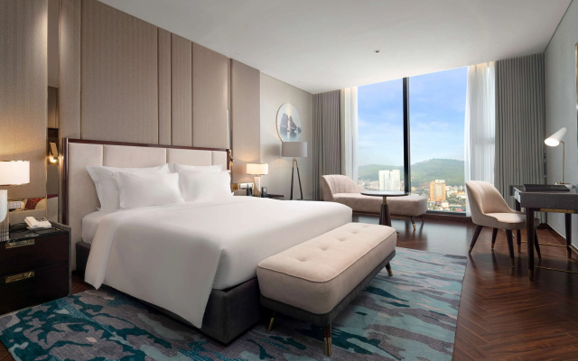 Radisson Blu Hotel, Ha Long Bay – Guest Rooms – Ha Long
